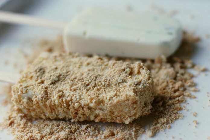 Key lime pie popsicles